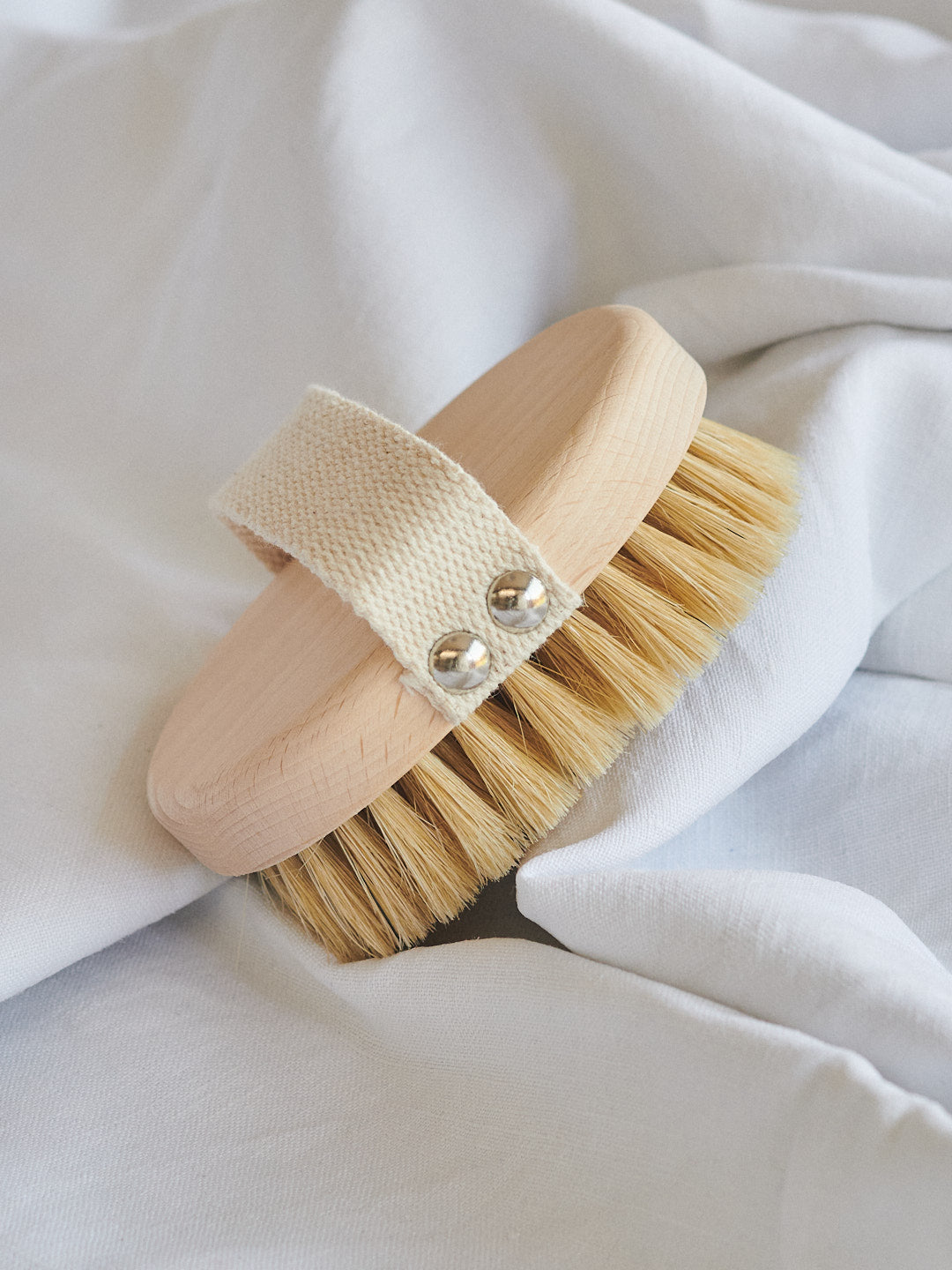 Balancing Body Brush